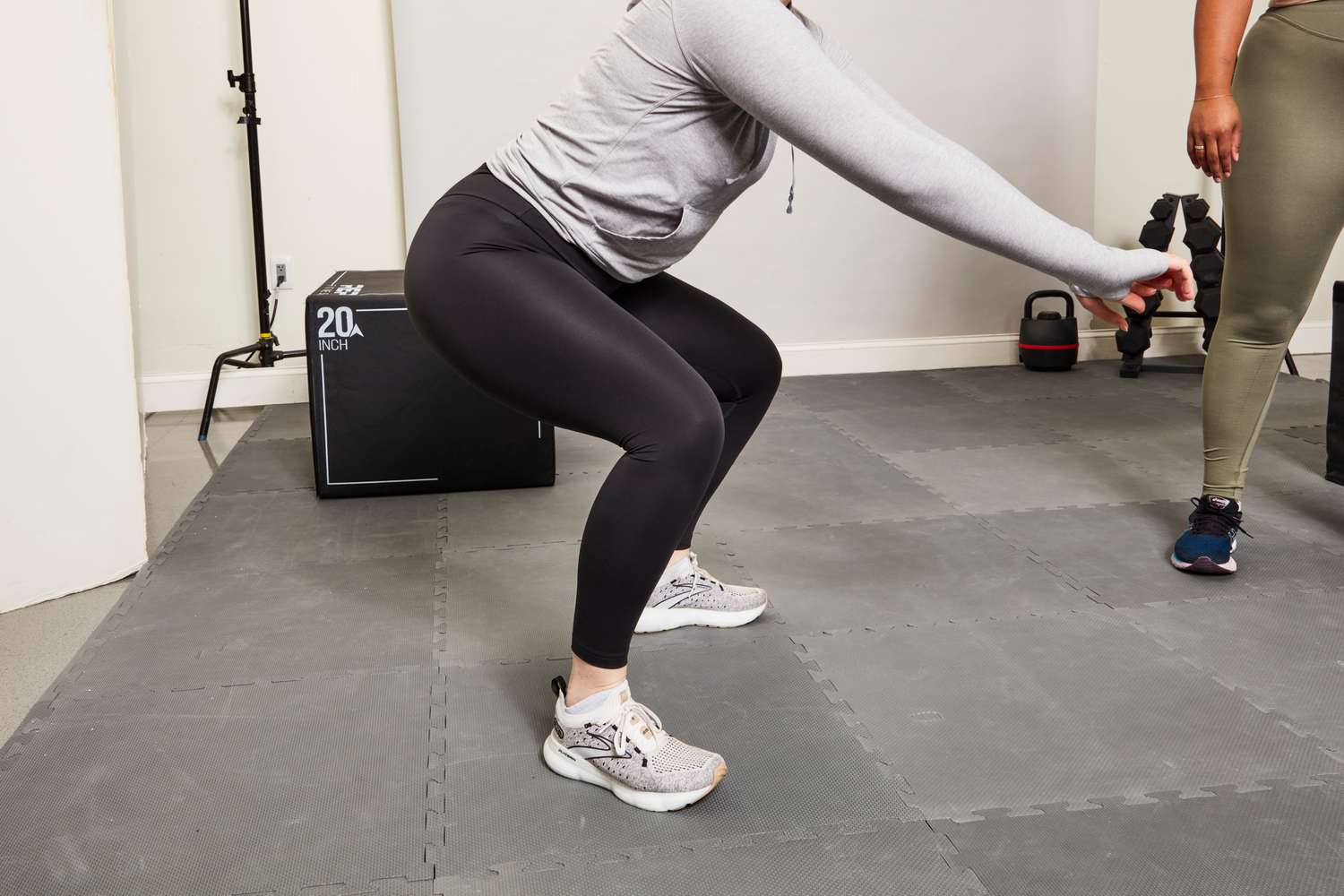 image from 5 Best Seamless Yoga Leggings for Comfort in 2025